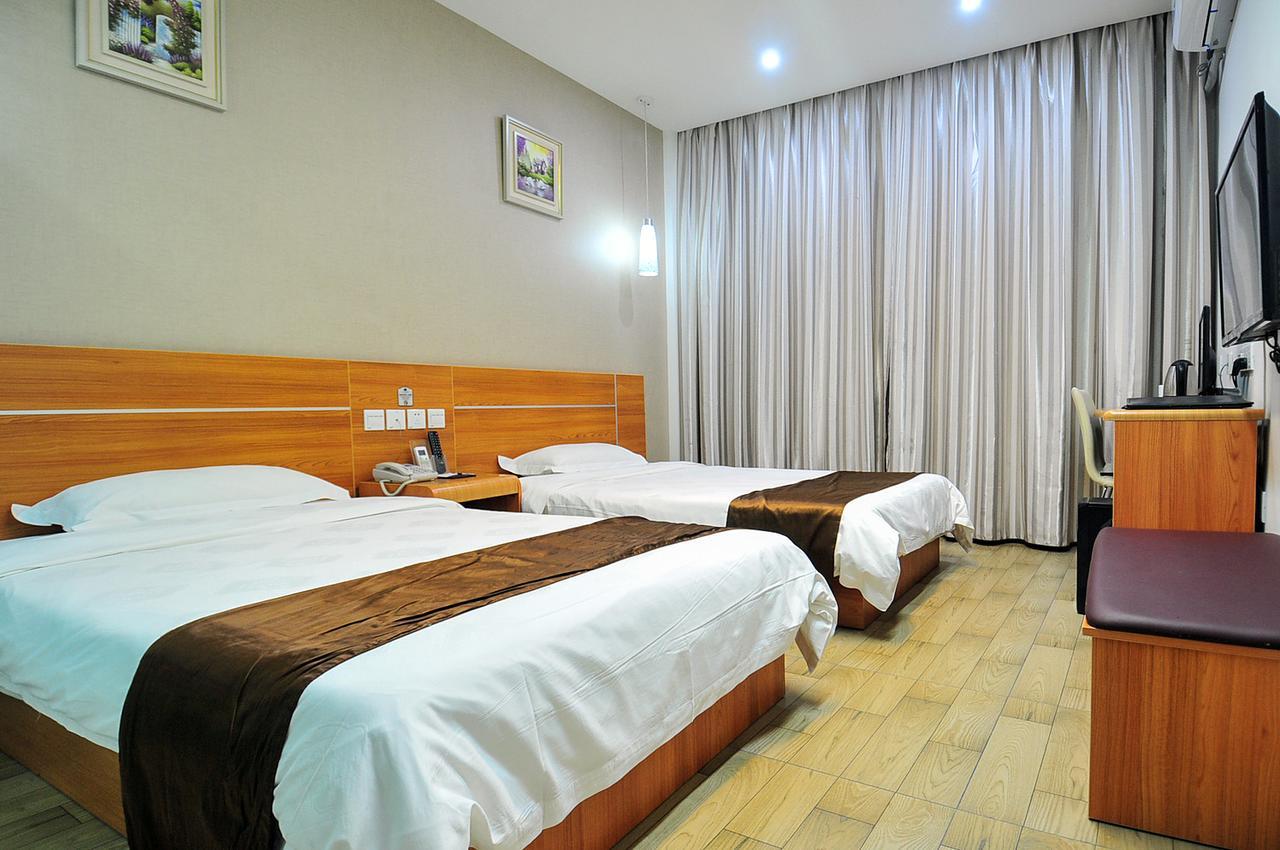 Thank Inn Chain Hotel Hainan Sanya Bay Esterno foto