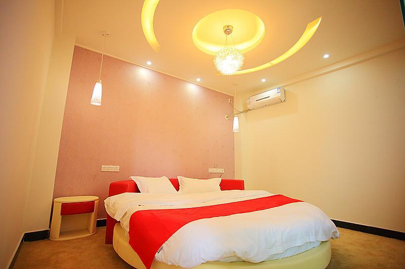 Thank Inn Chain Hotel Hainan Sanya Bay Esterno foto